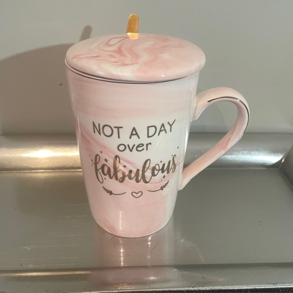 “Not A Day Over Fabulous” Mug!  Pink Marble with Gold Accent & spoon (NWOT)